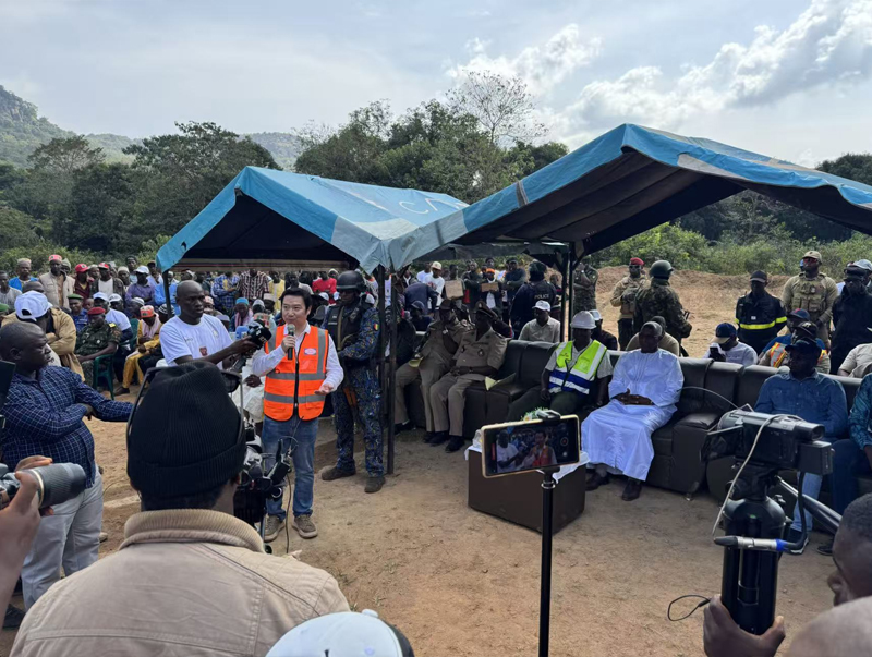 1764809932685281.jpg 4-3.jpg